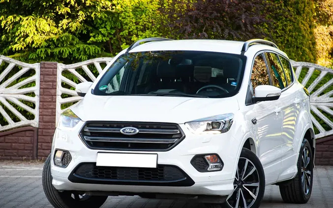 samochody osobowe Ford Kuga cena 69990 przebieg: 93000, rok produkcji 2018 z Nowe Warpno